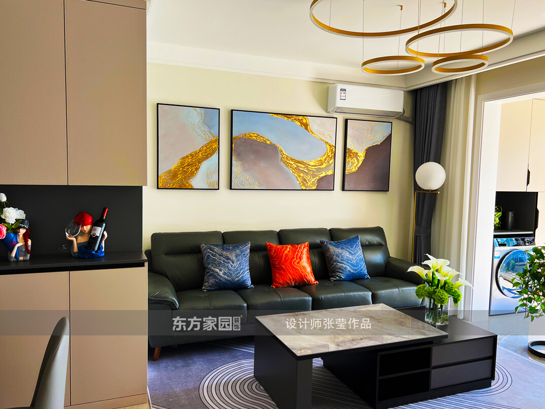 北澗圣水苑95㎡三室一廳客廳沙發(fā)餐廳輕奢風(fēng)格裝修實景圖-詳細1.jpg